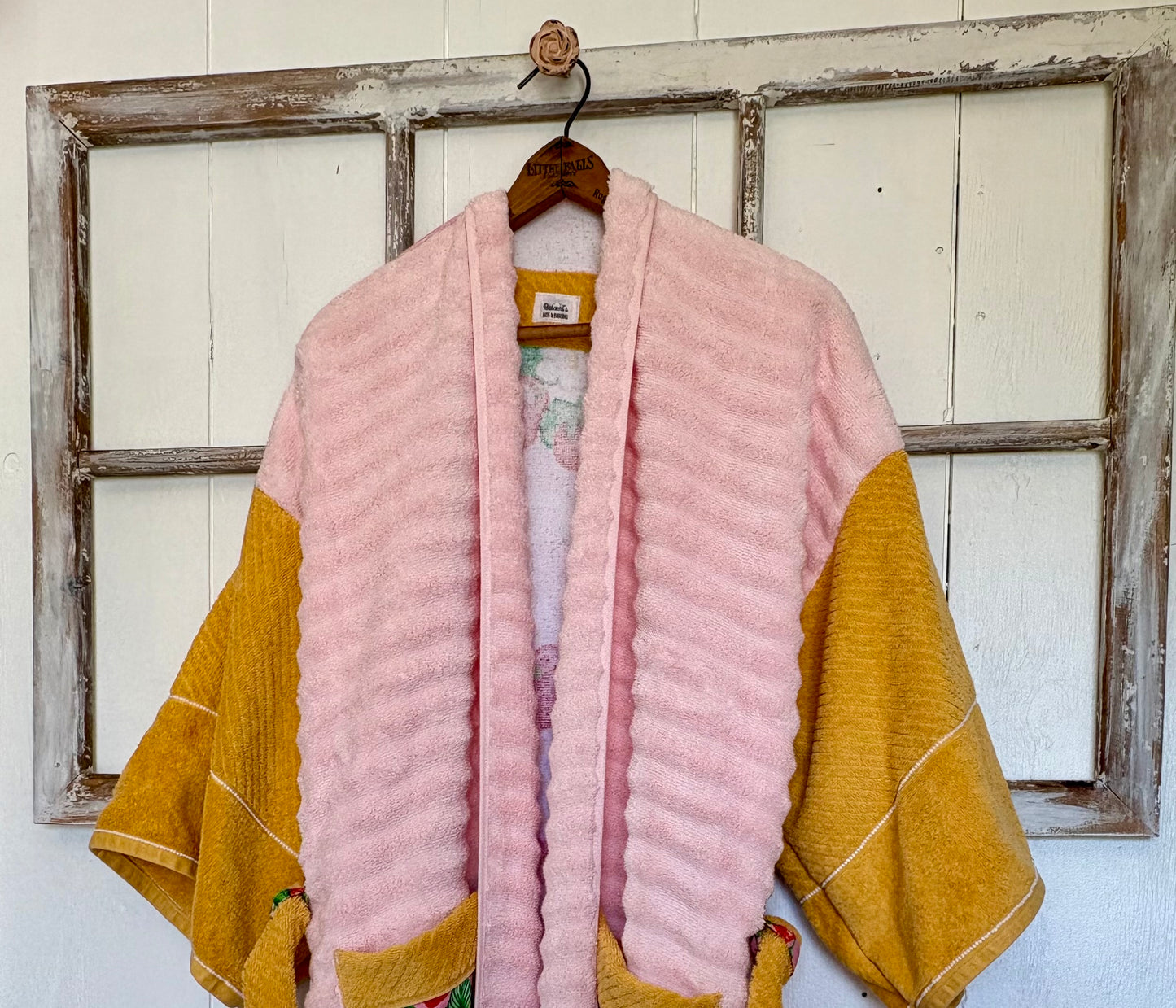 Towel Robe - Strawberry Shortcake -Oversized